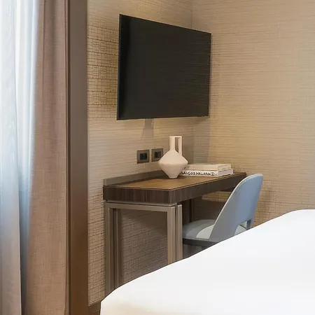 Hotel Worldhotel Casati 18